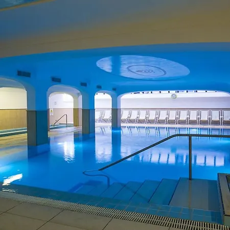 Отель Terme Cristallo Palace Казамиччола-Терме