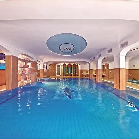 Отель Terme Cristallo Palace