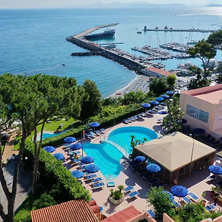 Terme Cristallo Palace 4* 卡萨米乔拉泰尔梅